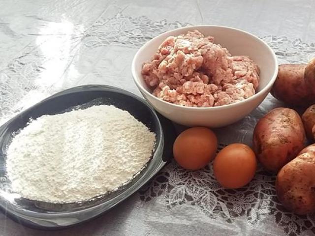Draniki z mesom: recept Recept za krompirjeve palačinke z mesom